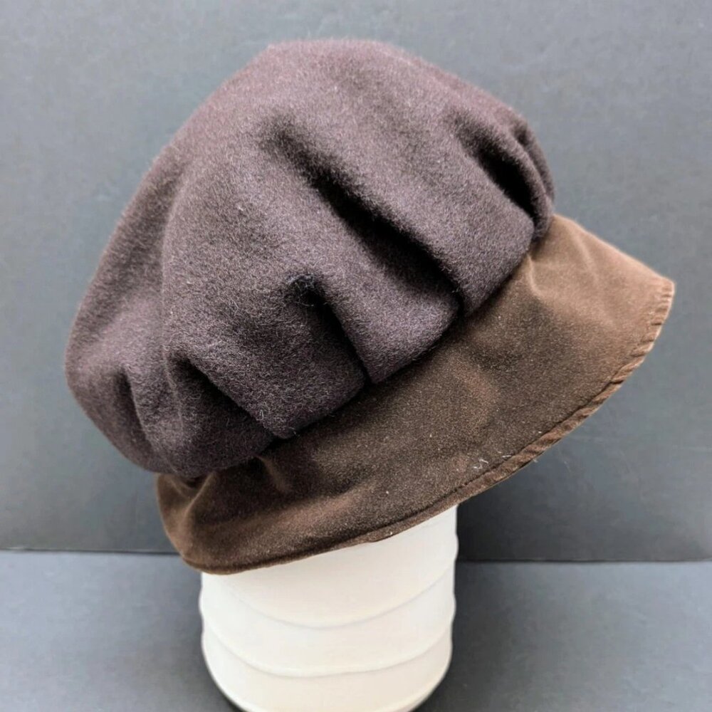 Toucan Collection Brown Felt Velour Cloche Bucket Ladies Hat Womens Vintage Soft